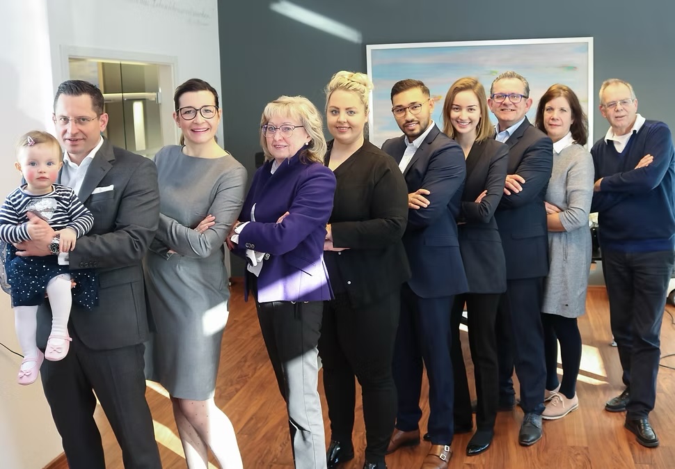 Das Team der AXA Versicherung Stanislawczyk